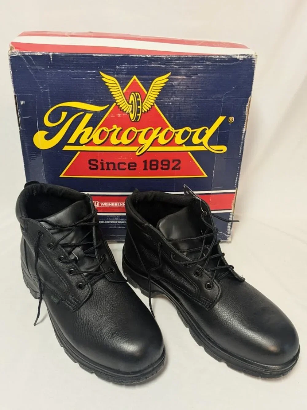 ✨👞 NWT Thorogood MENS 11M Softstreets Plain Toe Chukka — USPS APPROVED USA MADE